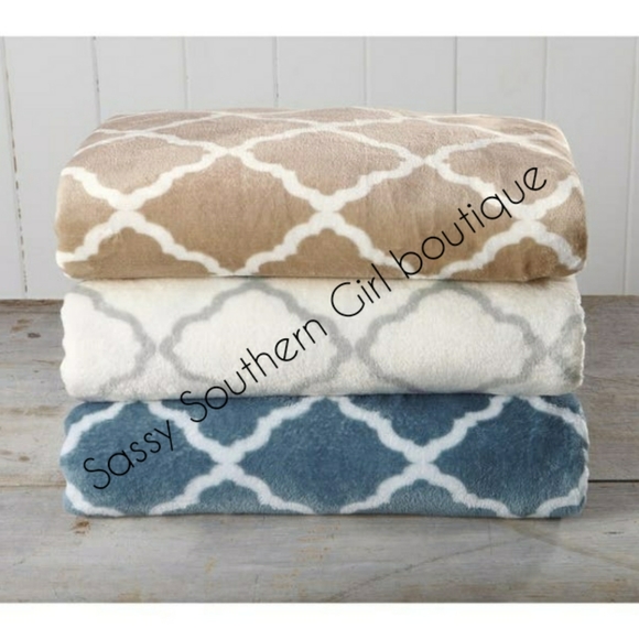 🆕⭐ Velour thick fleece plush Queen sheet set - Picture 2 of 10
